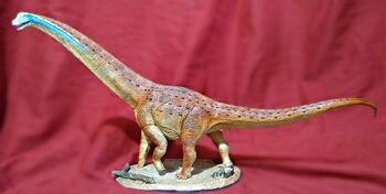 Ligabuesaurus leanzai.jpg